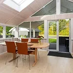 Ferienhaus 4 Star In *