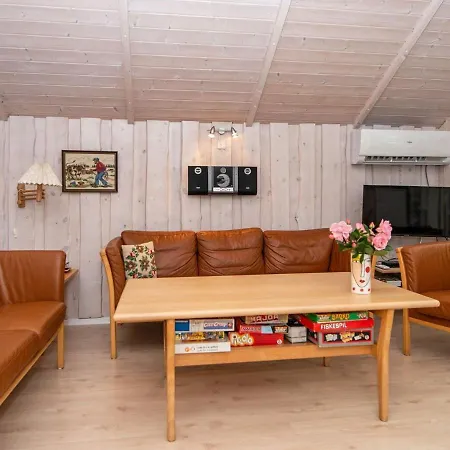 Holiday home 8 Person In *